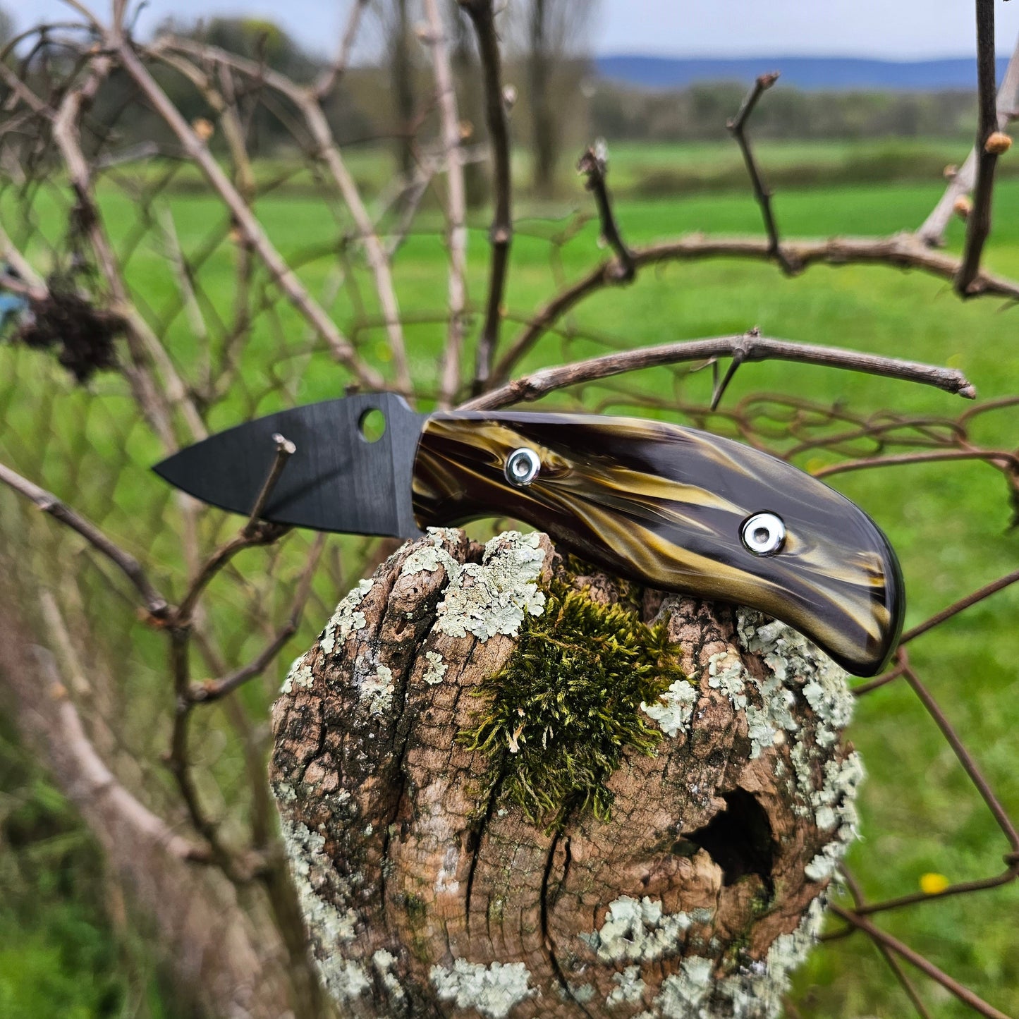 Scales in Kirinite for Spyderco Mule team