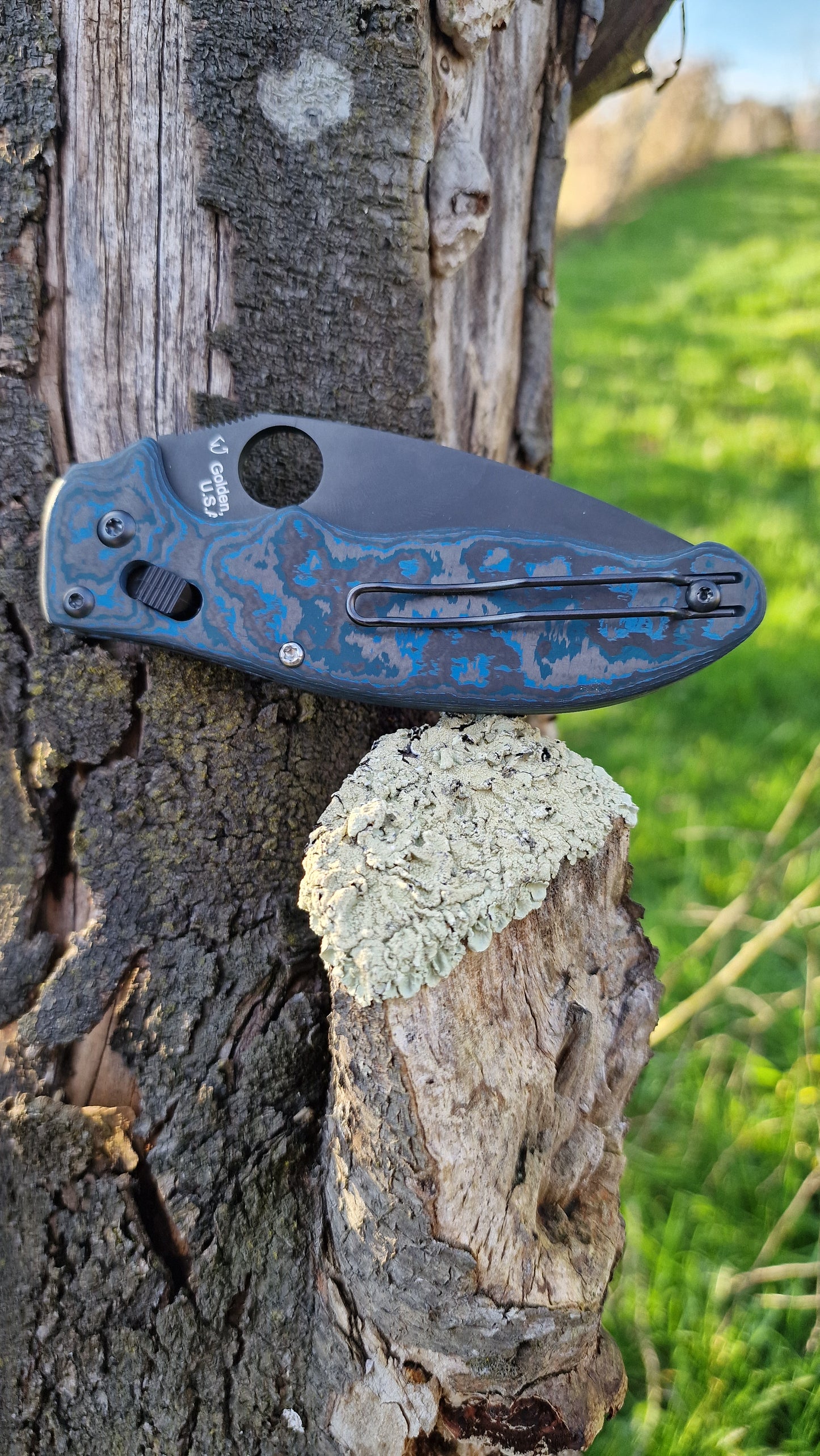 Scales Carbon by Fatcarbon for Spyderco Manix 2 and Manix 2 Lightweight