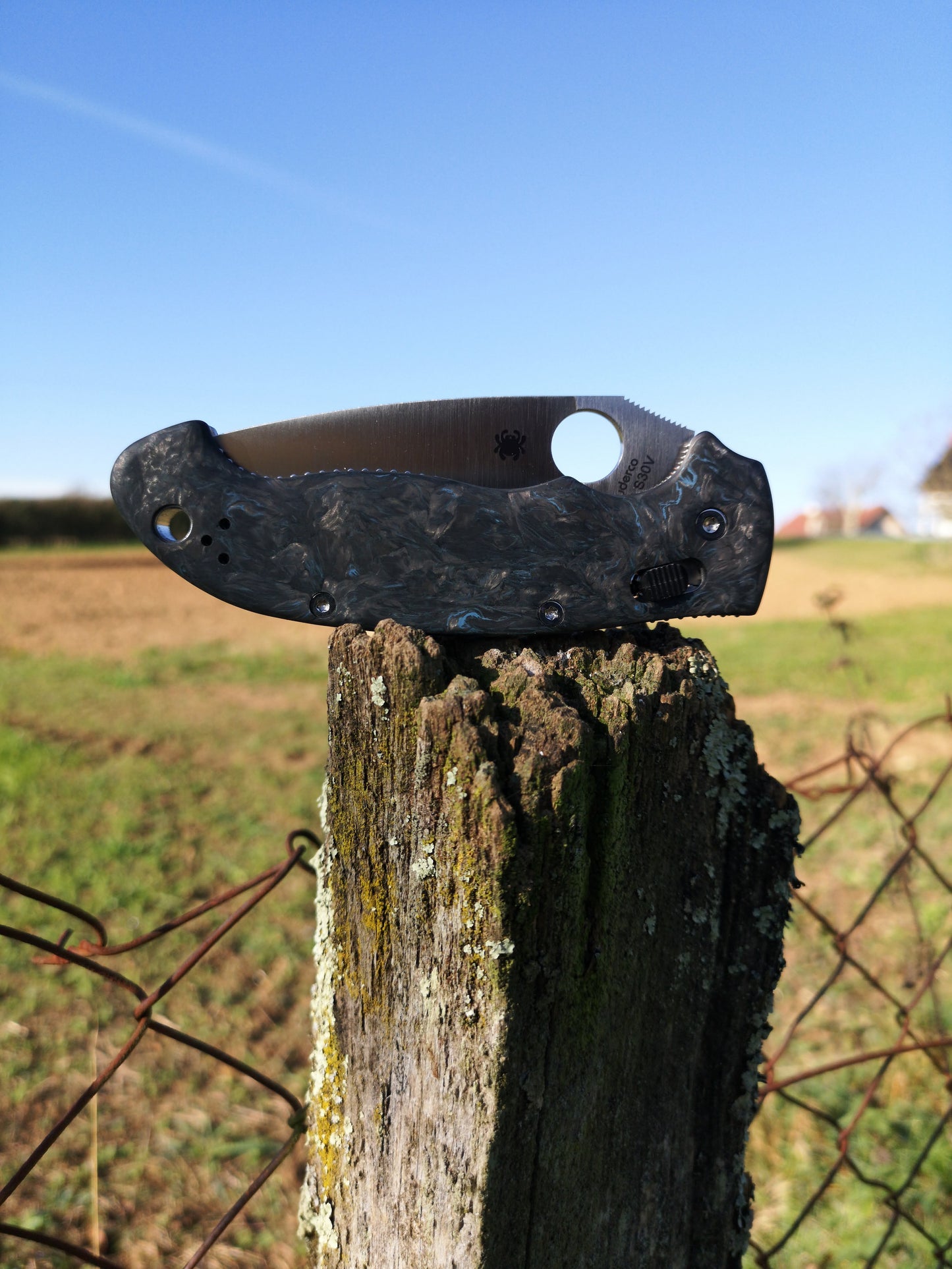 Scales Carbon by Fatcarbon for Spyderco Manix 2XL
