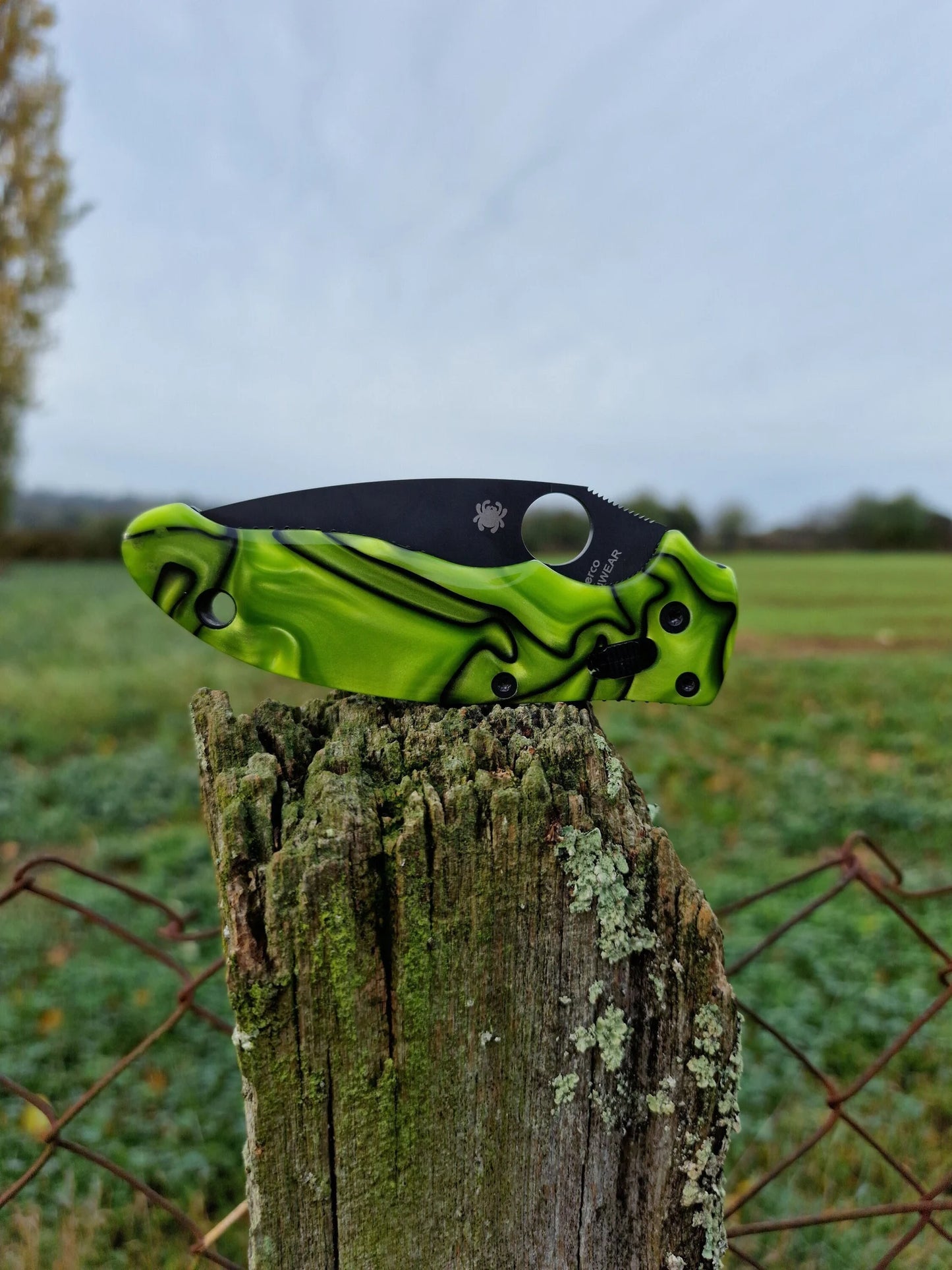 Scales in Kirinite for Spyderco Manix 2 and manix Lightweight