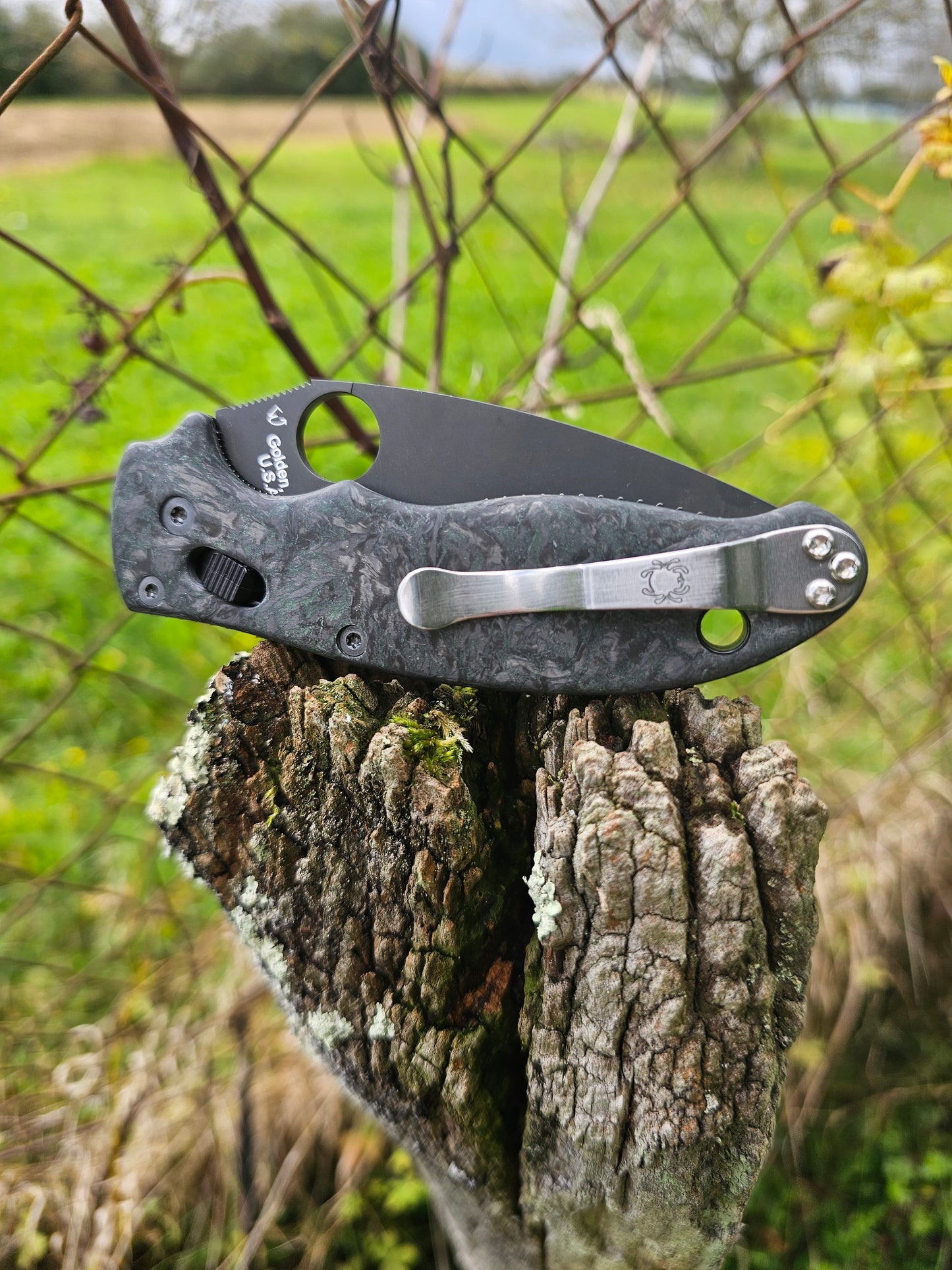 Scales Carbon by Fatcarbon for Spyderco Manix 2 and Manix 2 Lightweight