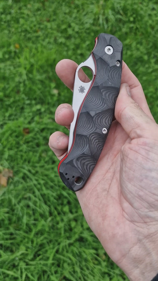 Scales in Carbon By Fatcarbon for Spyderco Military 2