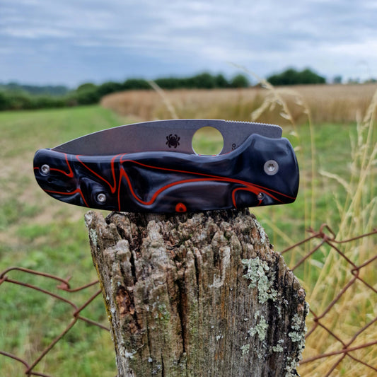 Scales in Kirinite For Spyderco shaman